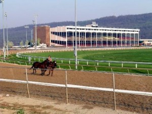 Horse Betting – Racebook Tracks